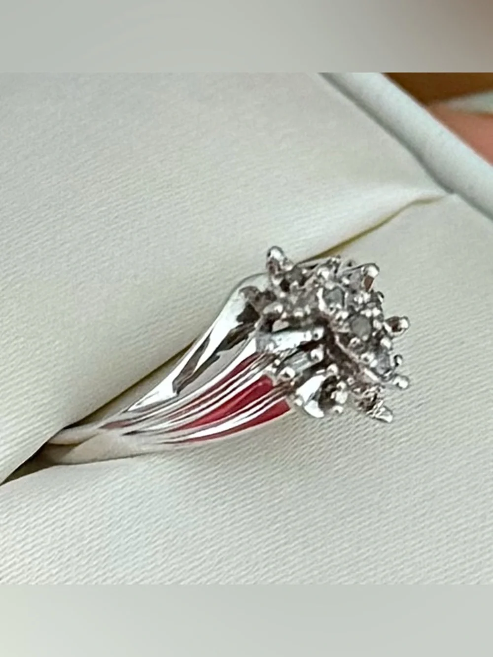 Vintage 10K White Gold Natural Diamond Cluster Ring - Size 7 - 2.29 Grams